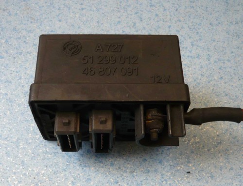 Przeka??nik automat ??wiec ??arowych Fiat Alfa Lancia 51299012 46807091