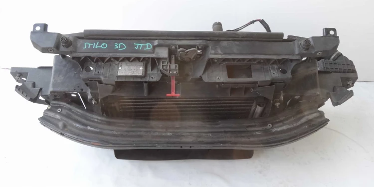 pas przedni Stilo 3d 1,9 JTD 1.JPG