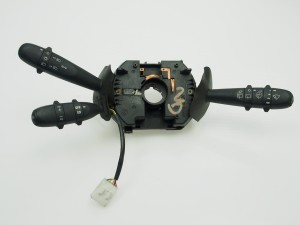 przełącznik zespolony, pająk Alfa Romeo 147 z tempomatem nr. kat. 735293302 