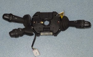 przełącznik zespolony , pająk Fiat Stilo z tempomatem 07353148760