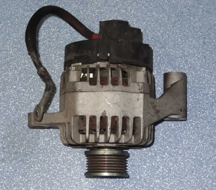 alternator bravo 2 2.JPG