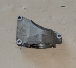 podpora półosi Saab 93 1,9 TTID 180 KM 