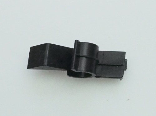 wspornik półki tylnej Stilo Alfa 147 71718755 2.jpg