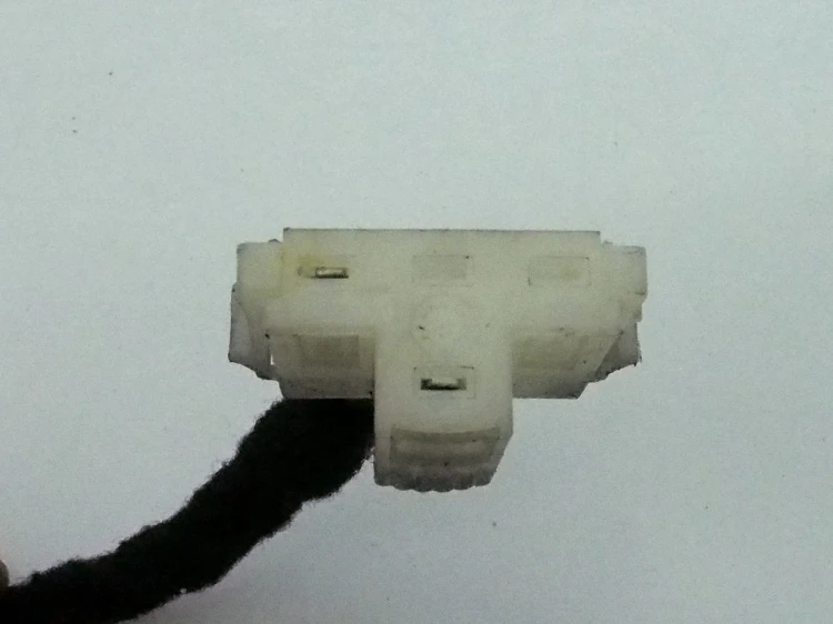 wtyczki stacyjki Fiat 5 małych pinów 3.jpg