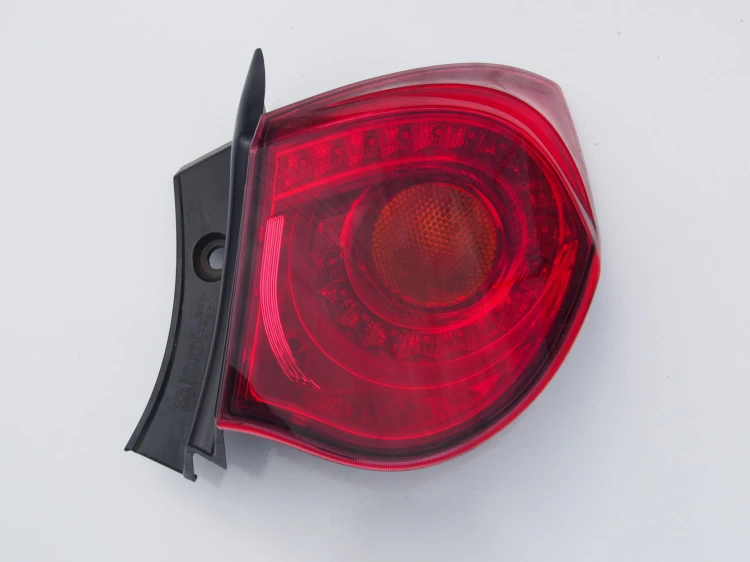 lampa tylna Giulietta prawa 1.jpg