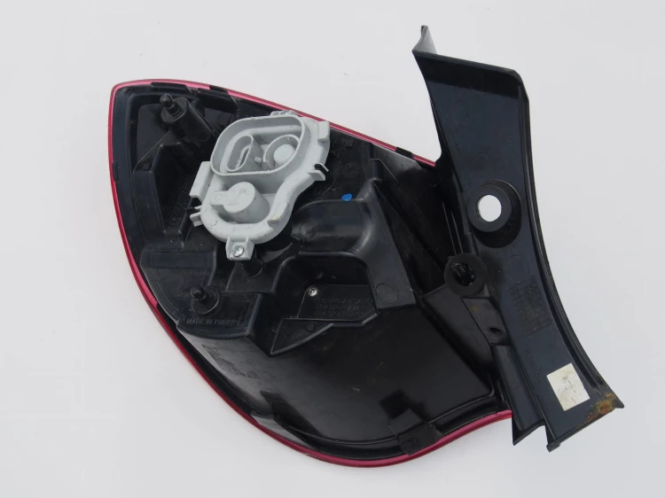 lampa tylna Giulietta prawa 2.jpg