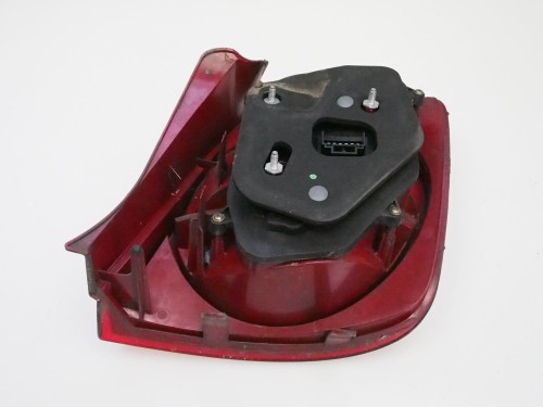 Lampa tylna Stilo 5d lift lewa 2.jpg