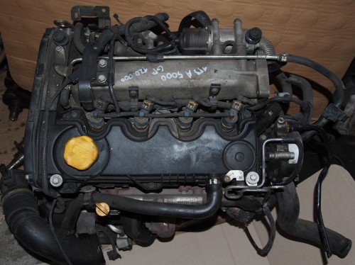 Grande Punto silnik 1,9  JTD 1.jpg