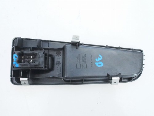 panel prawy szyby grande punto.jpg