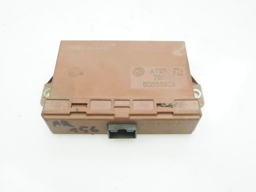 centralka alfa 156.jpg