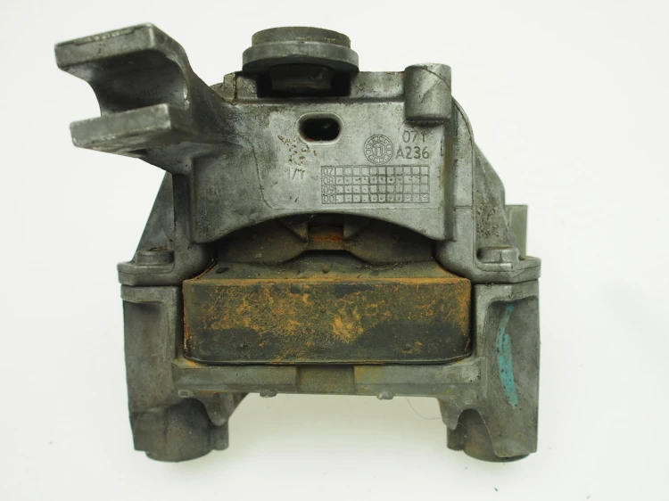 Fiat Bravo Lancia Delta 1,6 Multijet wspornik, łapa, poduszka silnika prawa  51888093