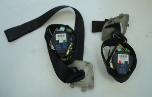 pasy bezpieczeństwa komplet Fiat Grande Punto  wersja 3-drzwiowa 605236000  605236200