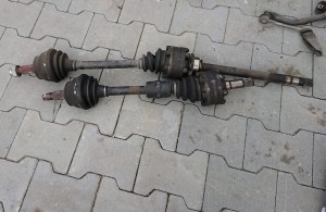 półoś, półosie Alfa Romeo 166 z silnikiem  2,5 V6