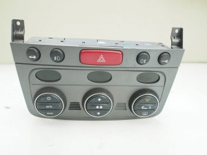 panel klimatyzacji  Alfa Romeo GT nr. 01560513720