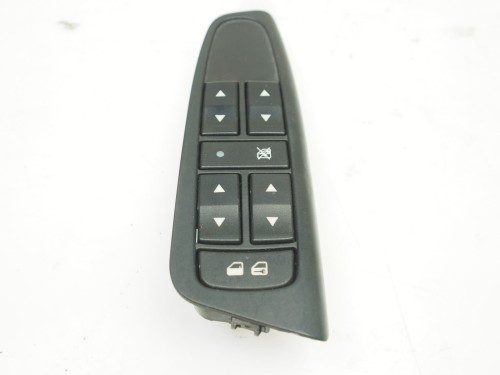 stilo panel 3.jpg