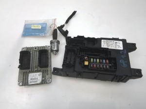 komplet komputer, stacyjka, kluczyk, centralka BSI Fiat Grande Punto 1,2 typ: IAW 5SF3.M1 51819351