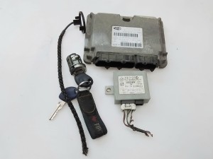komplet, zestaw: komputer, stacyjka, kluczyk, centralka immobiliser Fiat Seicento 1,1 MPI  IAW 4AF.M9  51793106 