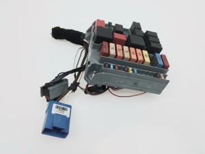przednia skrzynka bezpieczników Lancia Delta nr: 51781452