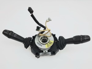 przełącznik zespolony Lancia Delta po 2008 roku nr. 07354737730