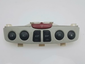 panel awaryjne przyciski do opuszcznia szyb Fiat Punto II  city +  halogeny kolor kremowy