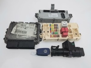 komputer, centralka, stacyjka, BSI, komplet Fiat Stilo 1,9 JTD  0281013672   51798000
