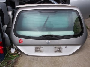 klapa tylna pokrywa bagażnika Lancia Ypsilon 94-04 z szybą