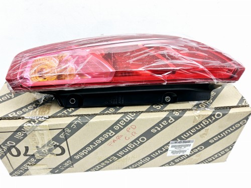 lampa prawy tył Fiat Grande Punto
