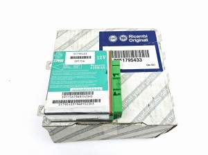 Sensor airbag Fiat Grande Punto  - nowy nr. 51795433