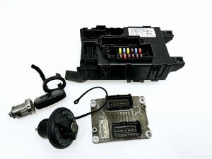 komplet, zestaw: komputer, kluczyk, centralka BSI Fiat Grande Punto 1,4 typ: 0261208969 00517981540