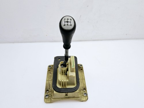 podstawa lewarek zmiany biegów Fiat Stilo 553490090