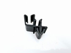 Spinka, kołek poszycia n klapy tył  Fiat Croma nowa  51744673