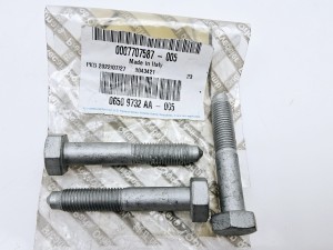 Śruba  zwrotnicy Fiat Alfa Lancia   - nowa 7707587