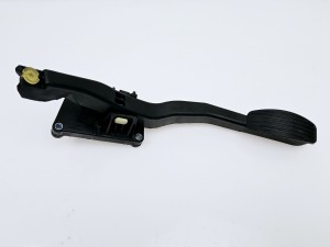 pedał gazu Fiat Panda nowy 51713638
