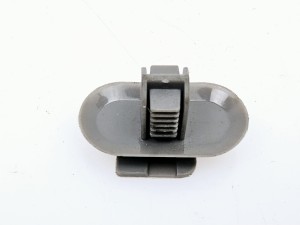 spinka szara do mocowania osłony półki tył Fiat Grande Punto 