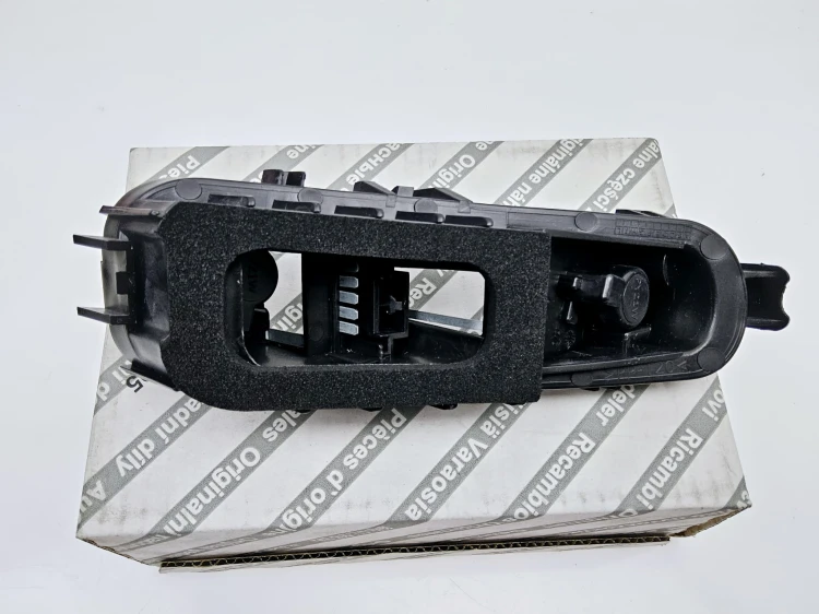 wkład lampy lewy tył Fiat Punto  Evo- nowy oryginalny