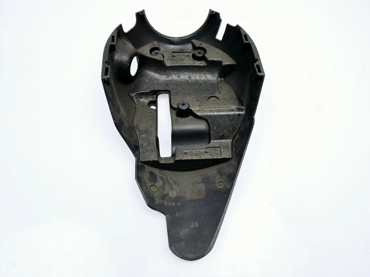 osłona dolna kolumny kierowniczej  stacyjki Fiat Stilo 735297736