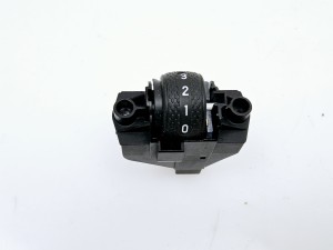 Pokrętło regulator wysokości świateł  Fiat BravoBrava Marea  nowa oryginalna nr kat  735251369