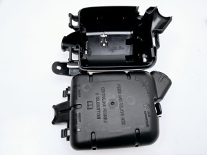 osłona, obudowa przedniej skrzynki bezpieczników Fiat Fiorino  nowa  51791320  51791319