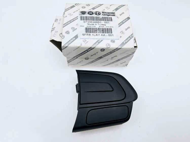 Nakładka ozdobna kierownicy Fiat Tipo nowa 735630660