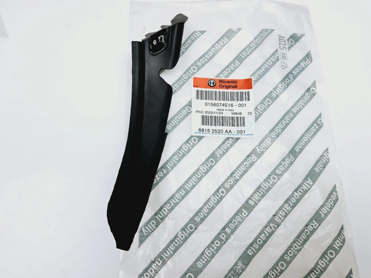 listwa podszybia Alfa Romeo159 Brera  156074516