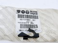 zaczep, uchwyt, spinka półki tylnej Fiat  Punto po 2012  lewy - nowy oryginalny 71773651