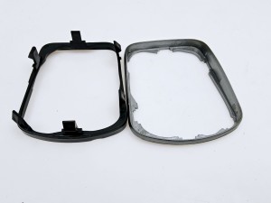 Ramka mieszka zmiany biegów    Fiat Grande Punto