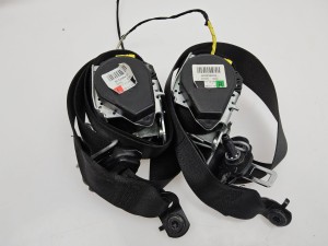 pasy bezpieczeństwa komplet Fiat Grande Punto  wersja 5-drzwiowa 605236400  605236500