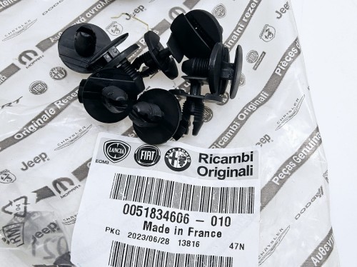 spinka osłony  pasa przedniego Fiat Tipo  nowa  51834606
