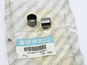 Tuleja dystansowa głowicy Fiat Alfa Lancia nowa  55265045  46772897