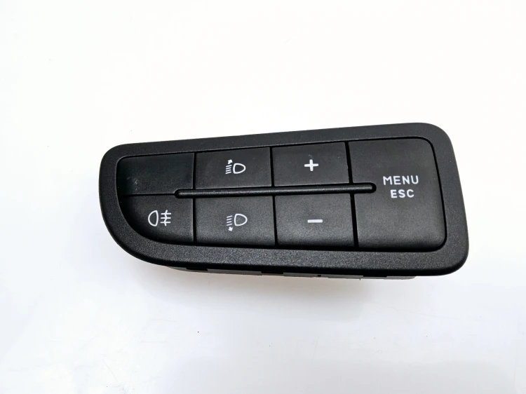 panel, przyciski świateł, menu Fiat Grande Punto