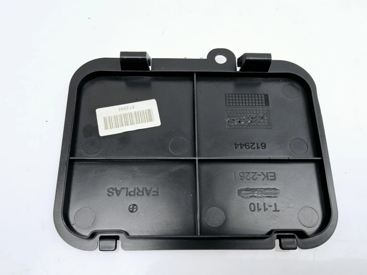 Zaślepka w nadkolu przód Fiat Tipo nowa 52109682