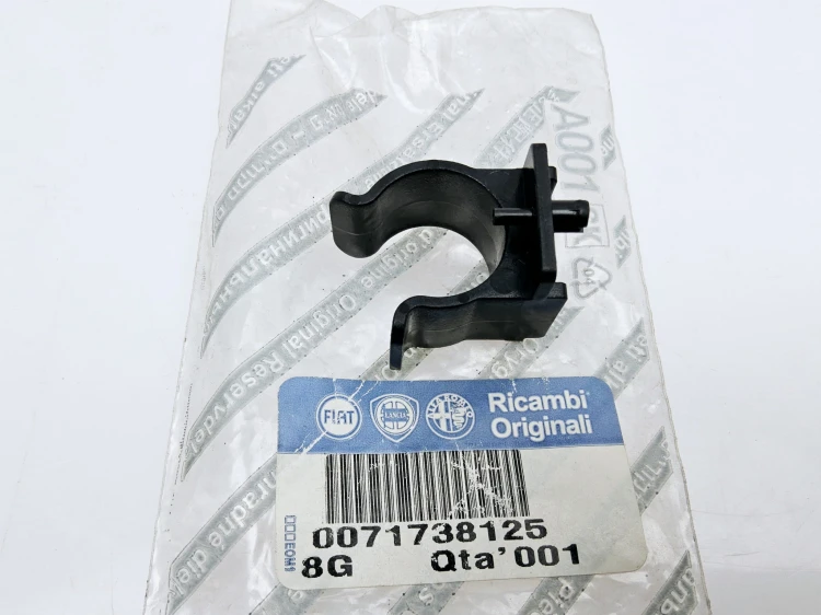 Spinka fotela przód Fiat Panda  71738125