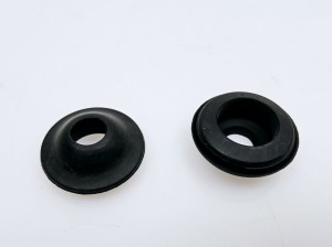 Uszczelka osi wycieraczki  tył  Alfa Fiat  nowa  51749955