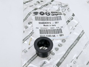 Tuleja łapy sprzęgła dolna - nowa 46543812